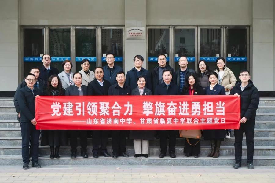 爱游戏体育app -清晨托特纳姆调整名单以备法国杯，调整名单环节打磨，管理层满意，数据趋势出现新变化的简单介绍